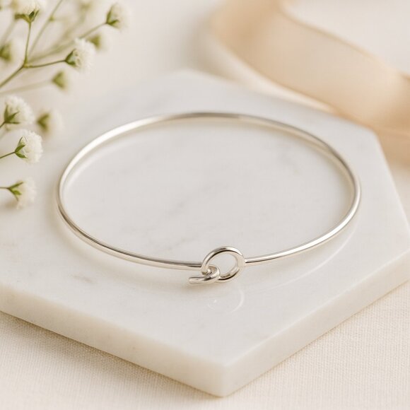 Minimalist Sterling Silver Choker Necklace – Handmade .925 Wire Silver Collar - Picture 2 of 6